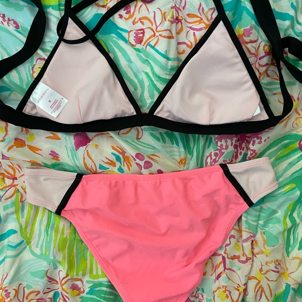 Target Bikini - Picture 2 of 7